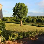 La Troliere 4* Autry-Issards