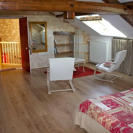 La Troliere ゲストハウス 4*