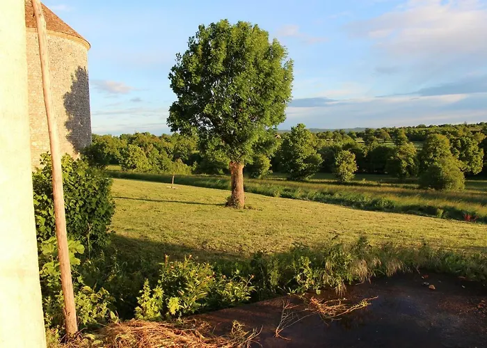 La Troliere 4* Autry-Issards