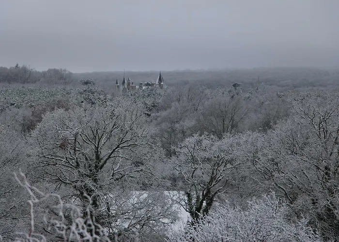 La Troliere Гостевой дом Autry-Issards